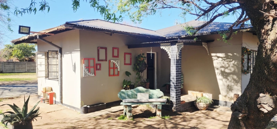 5 Bedroom Property for Sale in Noordhoek Free State